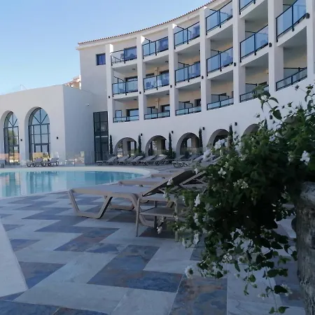 Eco-residence Dolce Paese 5*