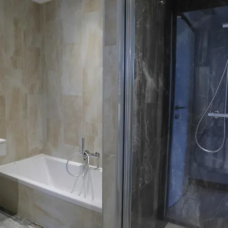 Apartahotel Eco-résidence Dolce Paese 5*