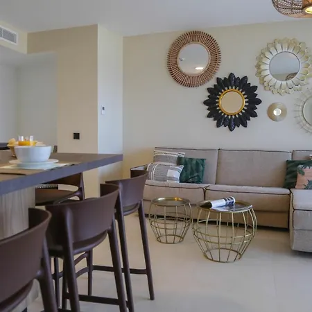 Eco-residence Dolce Paese 公寓式酒店 5*