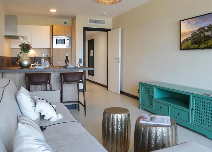 Aparthotel Eco-residence Dolce Paese &