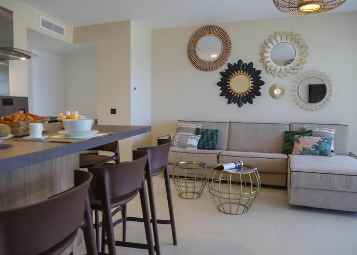 Eco-residence Dolce Paese & Aparthotel 5*