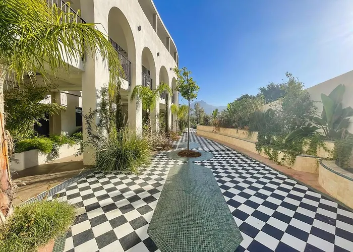 Eco-residence Dolce Paese & 5* Algajola (Corsica)